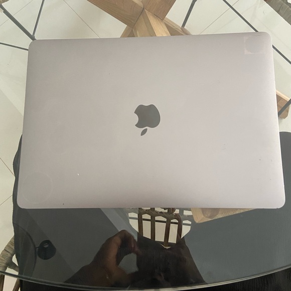 Used Apple MacBook Air 13 2020 Space Gray/Intel Core i3 1.1 GHz, 256 GB 8 GB Ram - Picture 10 of 12
